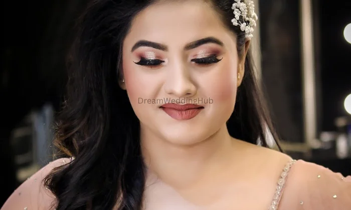 Sanju Chauhan Shiv Makeovers